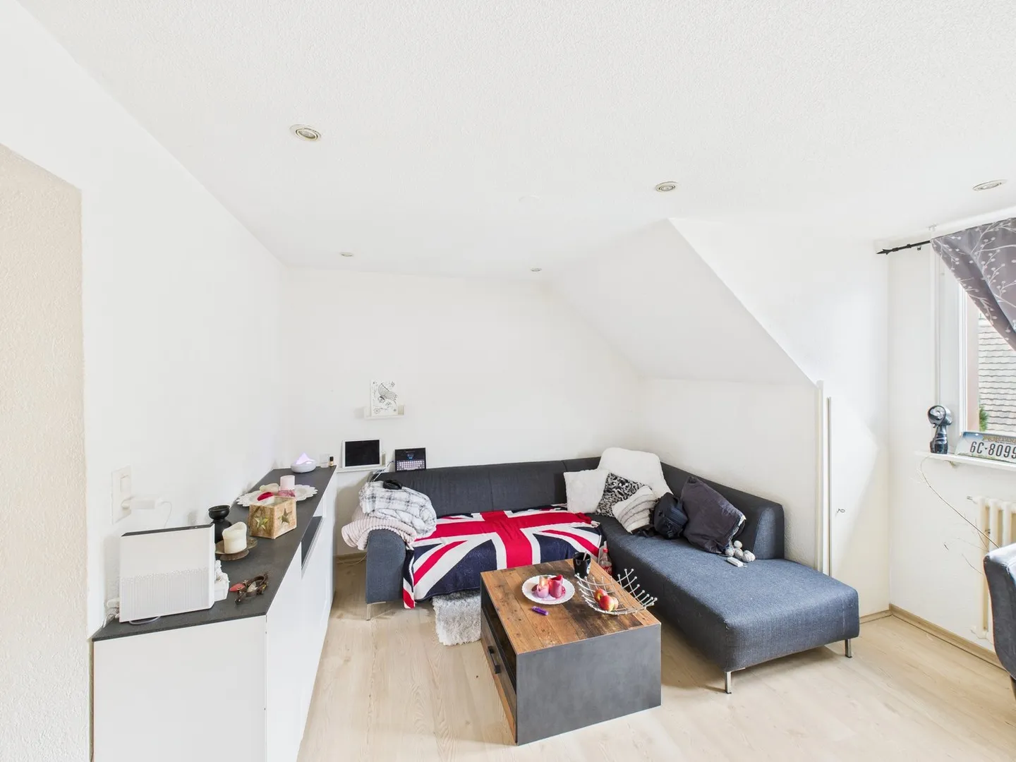 Charmante 3.5 Zimmer-Wohnung in Langenbruck - sofort verfügbar - Photo 1 of 5