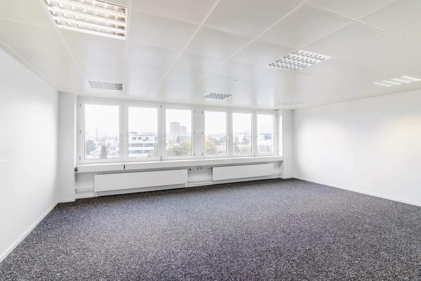 Uffici luminosi in Erlenstrasse 4, 6343 Rotkreuz - Foto 2 di 5