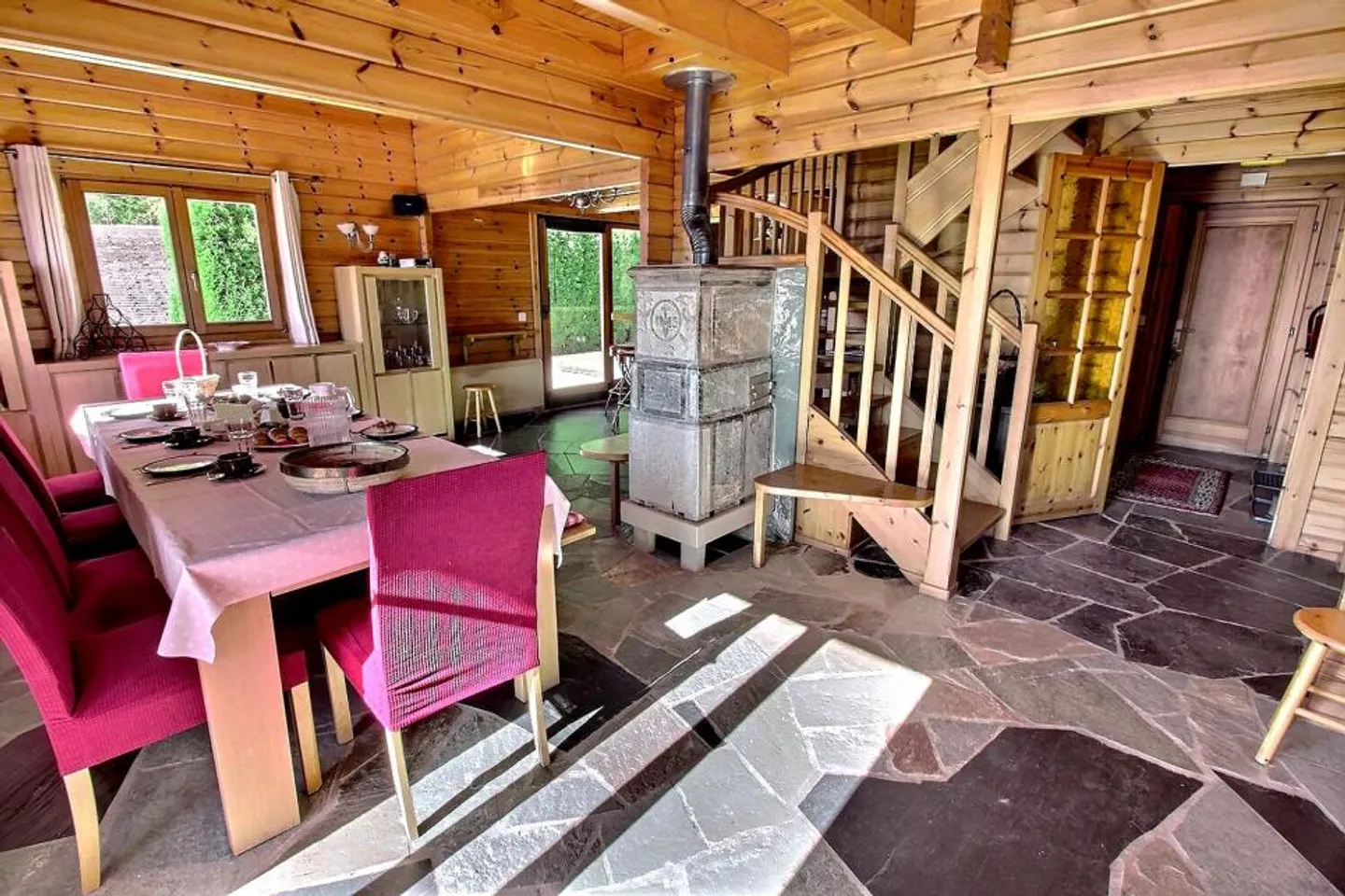 Chalet per vacanze in affitto settimanale - Foto 3 di 13