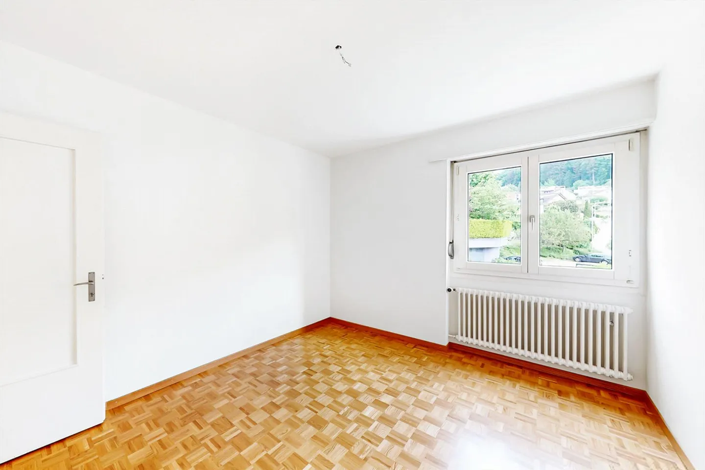 Schöne und gepflegte Liegenschaft in Dietikon - Foto 7 von 13