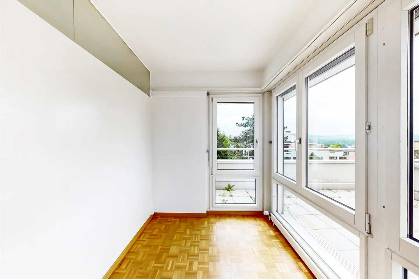 Schöne und gepflegte Liegenschaft in Dietikon - Foto 8 von 13