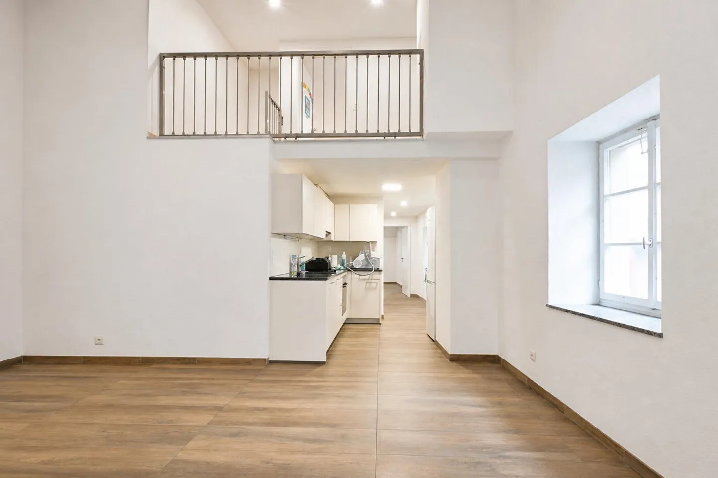 3.5 Room Maisonette Apartment with Gallery in the Old Town of Laufenburg - Photo 2 of 13