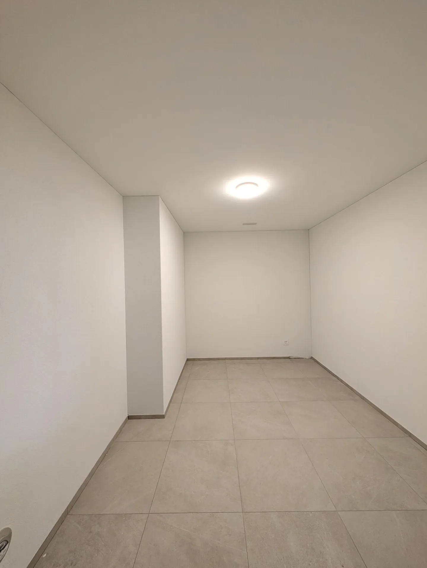 Geräumige Gartenwohnung mit Aussicht - Foto 8 von 13