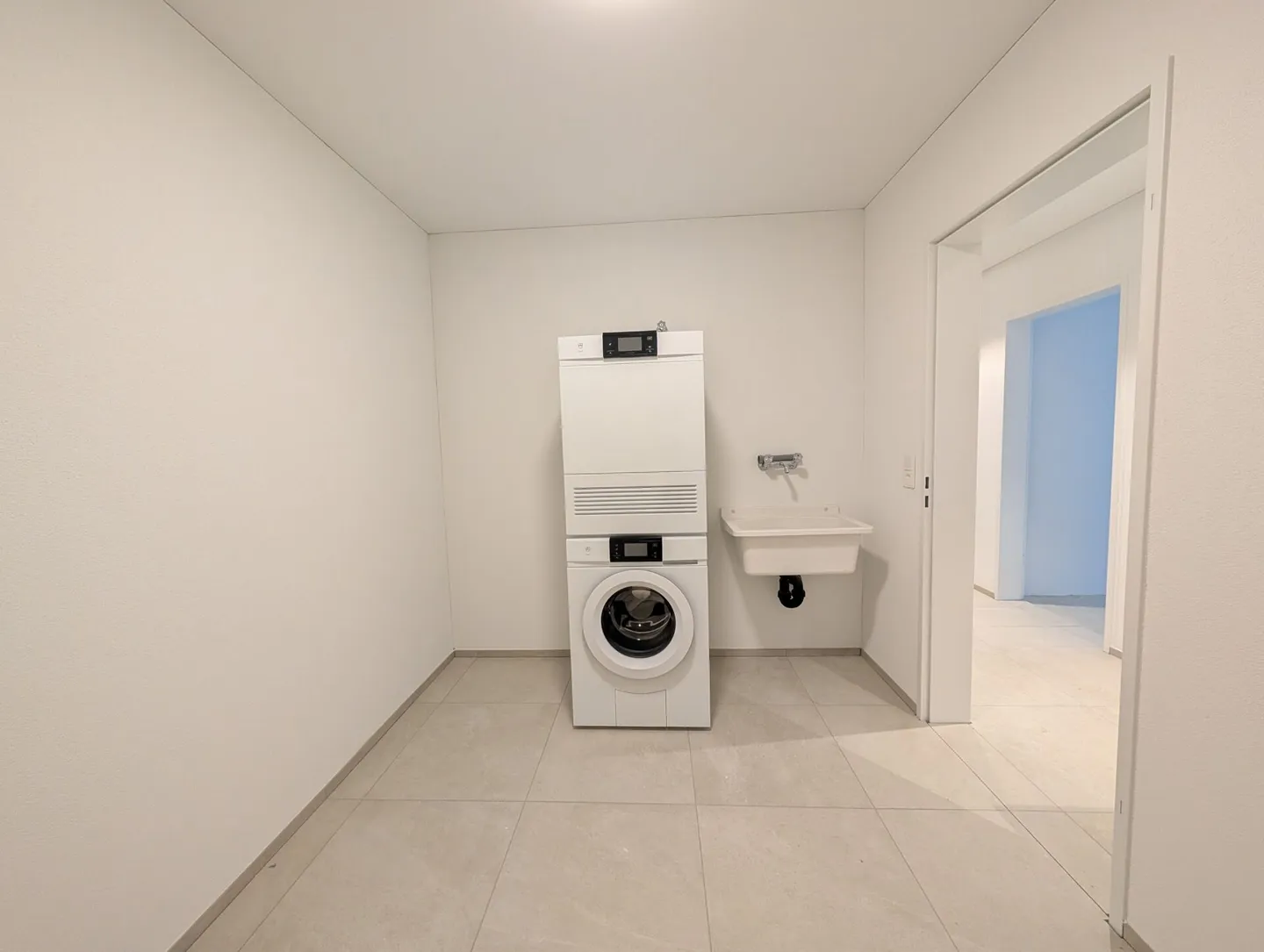 Geräumige Gartenwohnung mit Aussicht - Foto 9 von 13