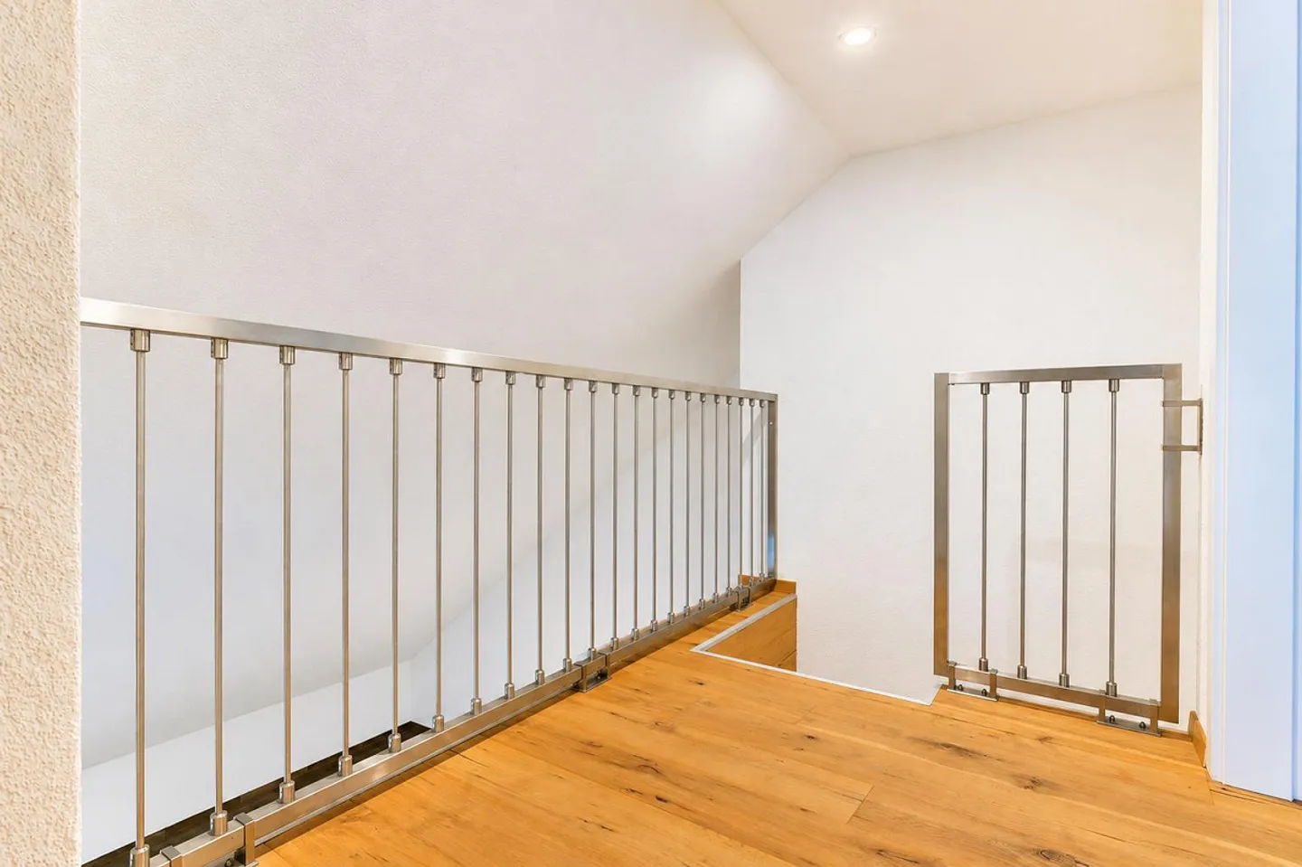 3.5 Room Maisonette Apartment with Gallery in the Old Town of Laufenburg - Photo 8 of 13