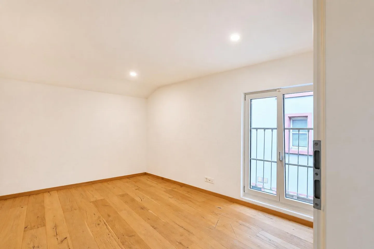 3.5 Room Maisonette Apartment with Gallery in the Old Town of Laufenburg - Photo 10 of 13