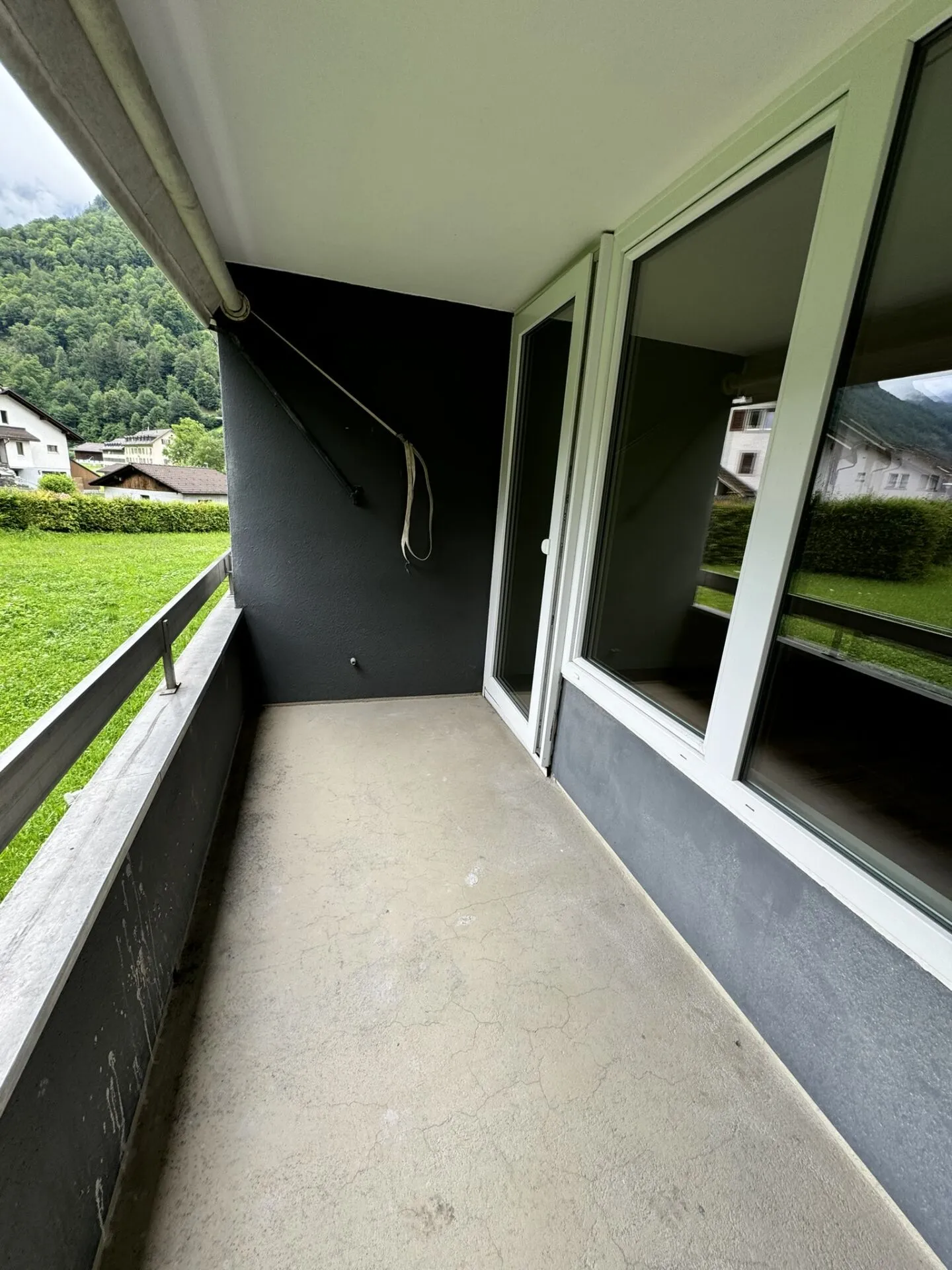 Rénové récemment : appartements de 4,5 pièces à Linthal - Photo 10 sur 11
