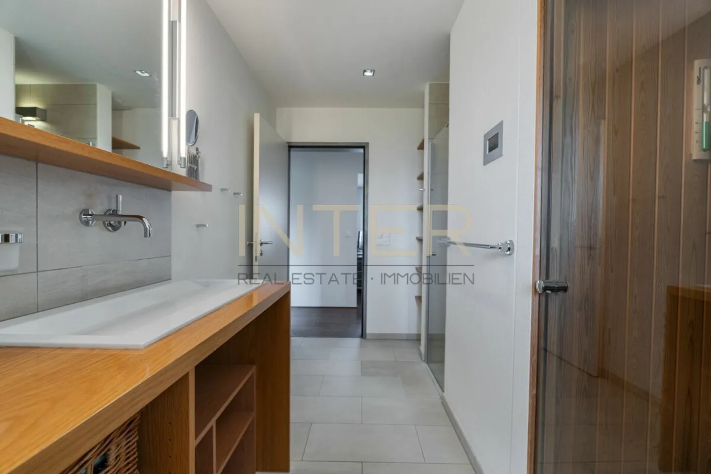 Maisonette attica esclusiva di 5,5 stanze con 185 m² di superficie abitabile - Mutuo al 0,8 % può essere trasferito - Foto 7 di 24