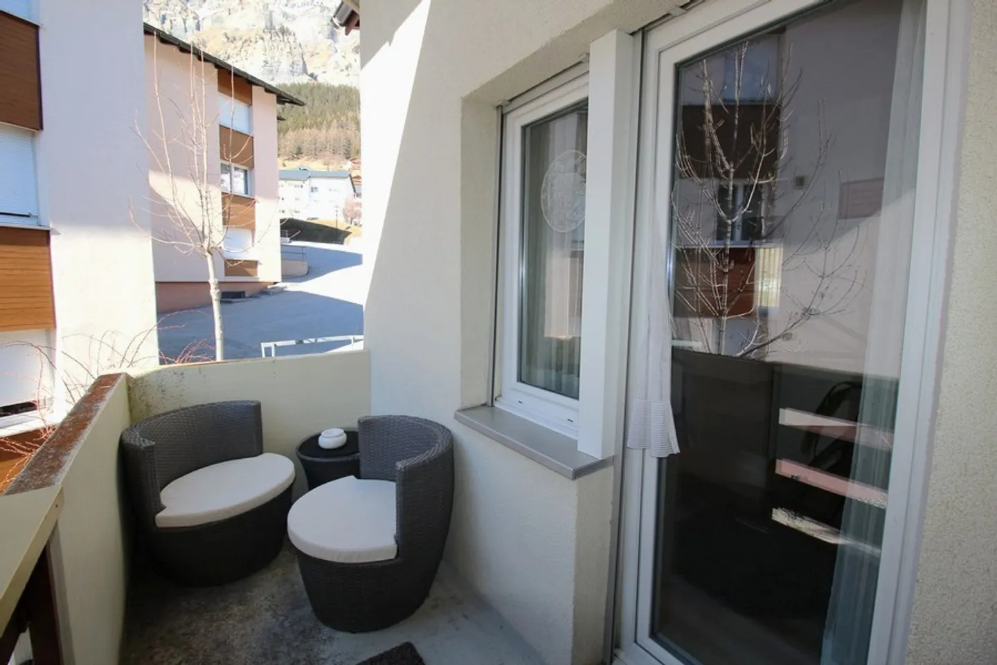 Appartamento in vendita - Foto 6 di 10