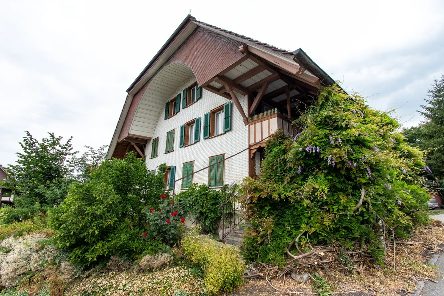 Edificio residenziale ed economico con potenziale di sviluppo - Foto 4 di 17