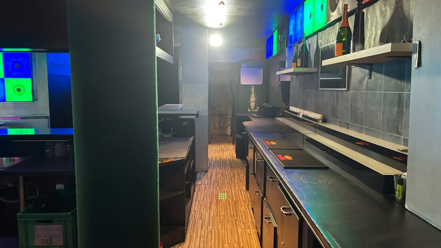 250 m2 Commercial Space - Crans-Montana - Photo 6 of 6