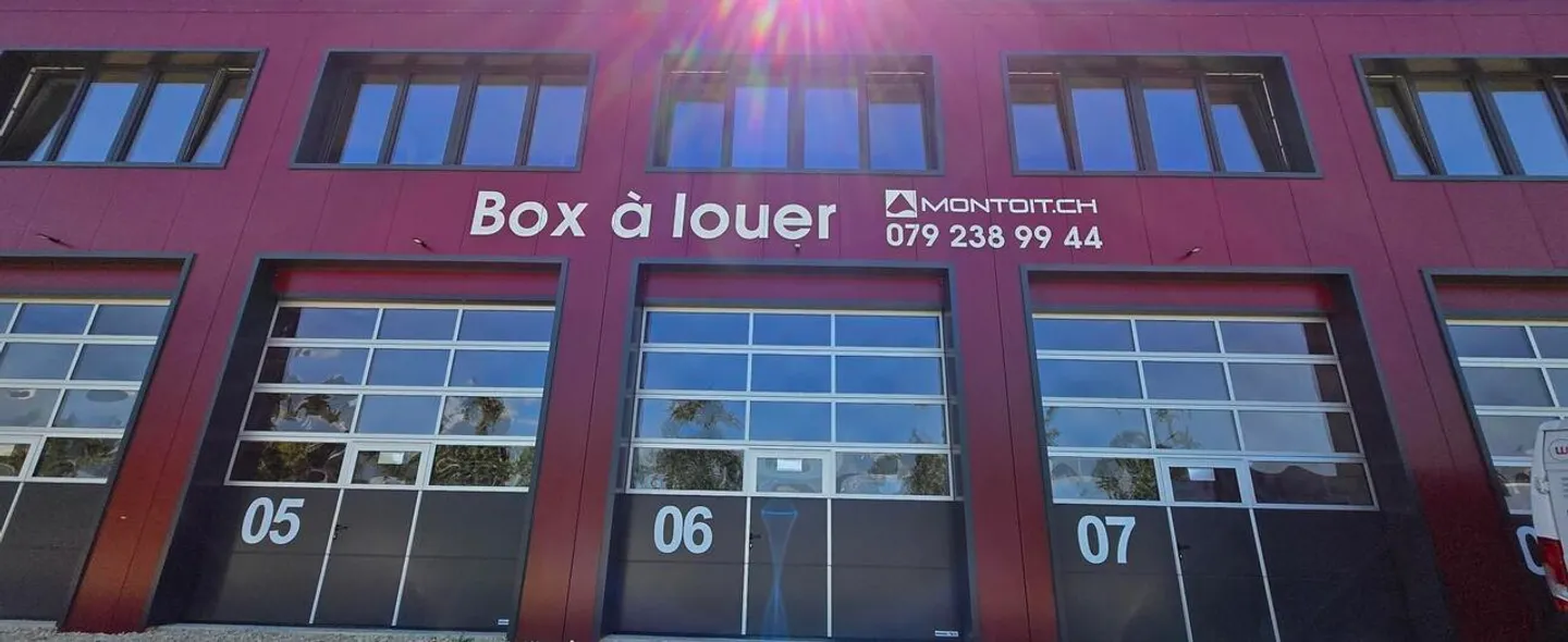 Yverdon-les-Bains, in affitto, BOX di 120 m2 con porta sezionale - Foto 1 di 6