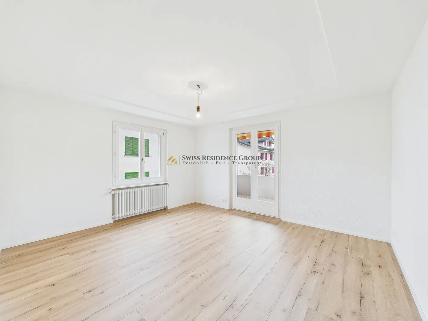 Exclusive living experience with balcony - 4.5 room apartment - Photo 14 of 18