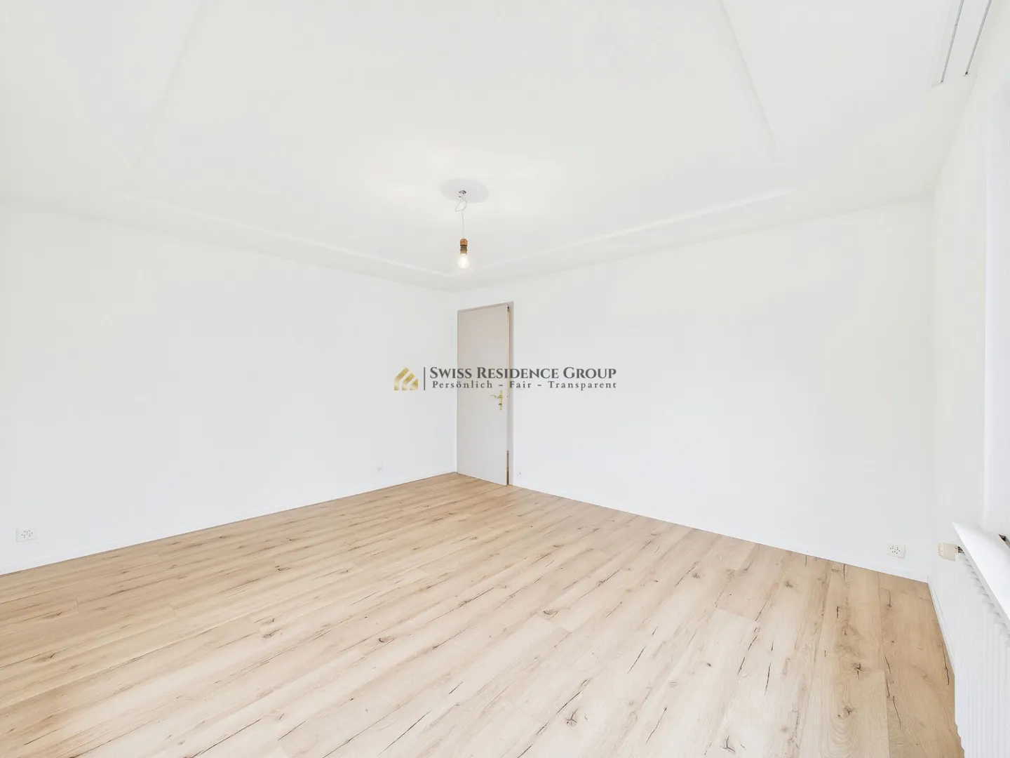 Exclusive living experience with balcony - 4.5 room apartment - Photo 15 of 18