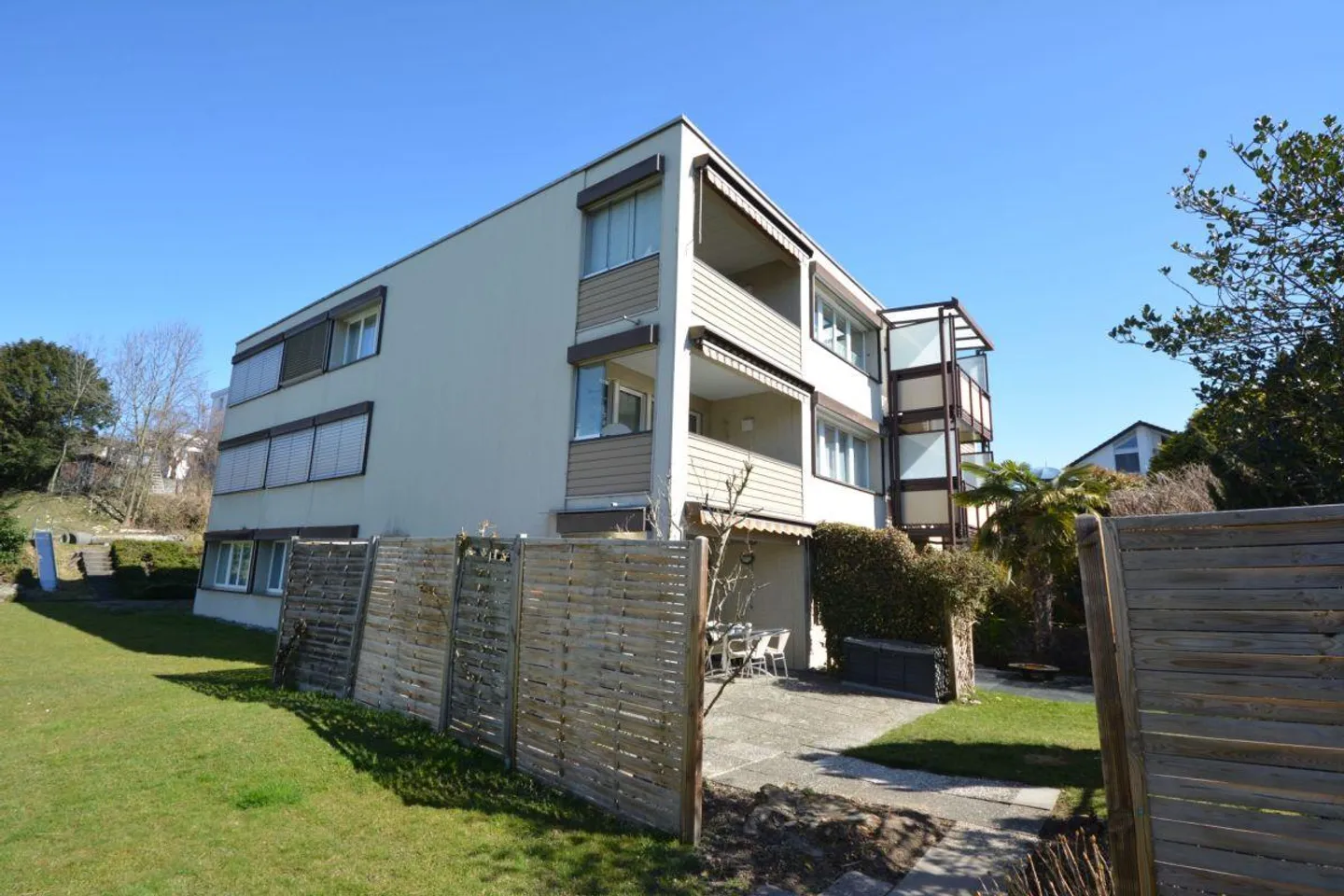 Charmante 2.5-ZW an ruhiger Wohnlage zu vermieten! - Foto 1 von 10