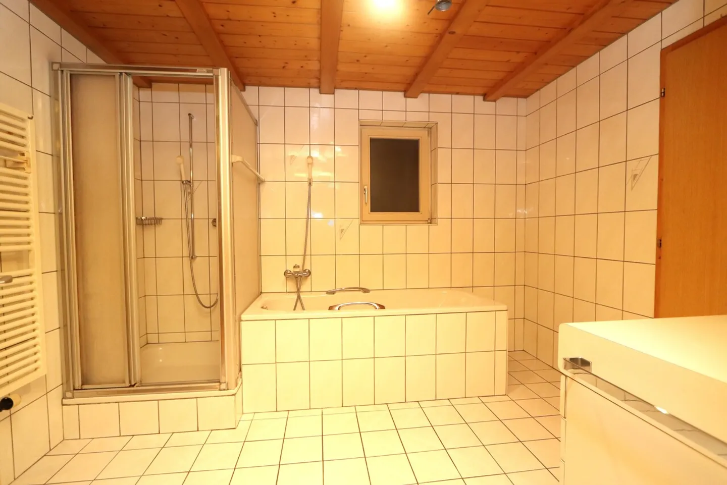 Edificio residenziale ed economico con potenziale di sviluppo - Foto 17 di 17