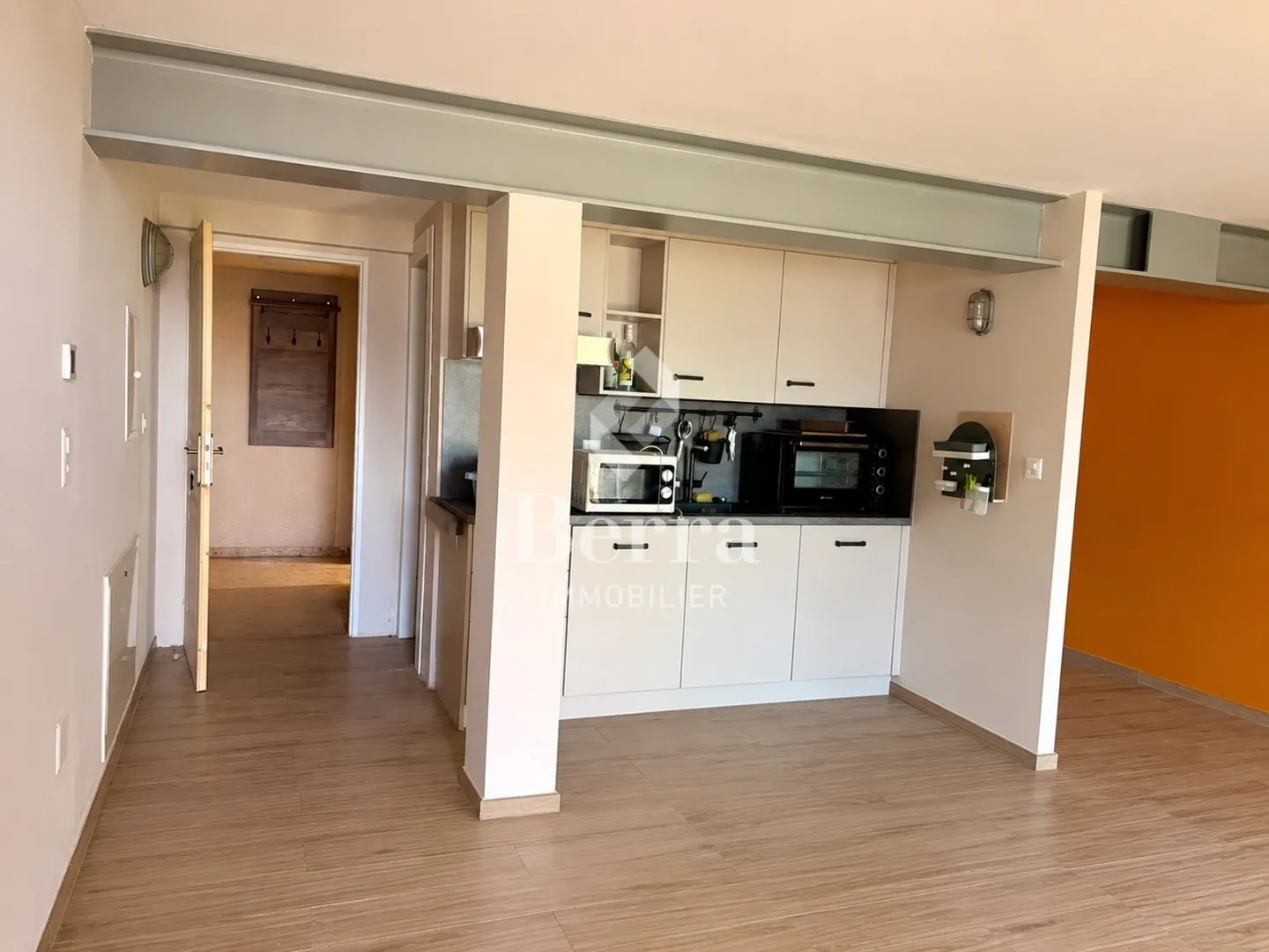 Studio with terrace and superb view of the plain! - Photo 3 of 10