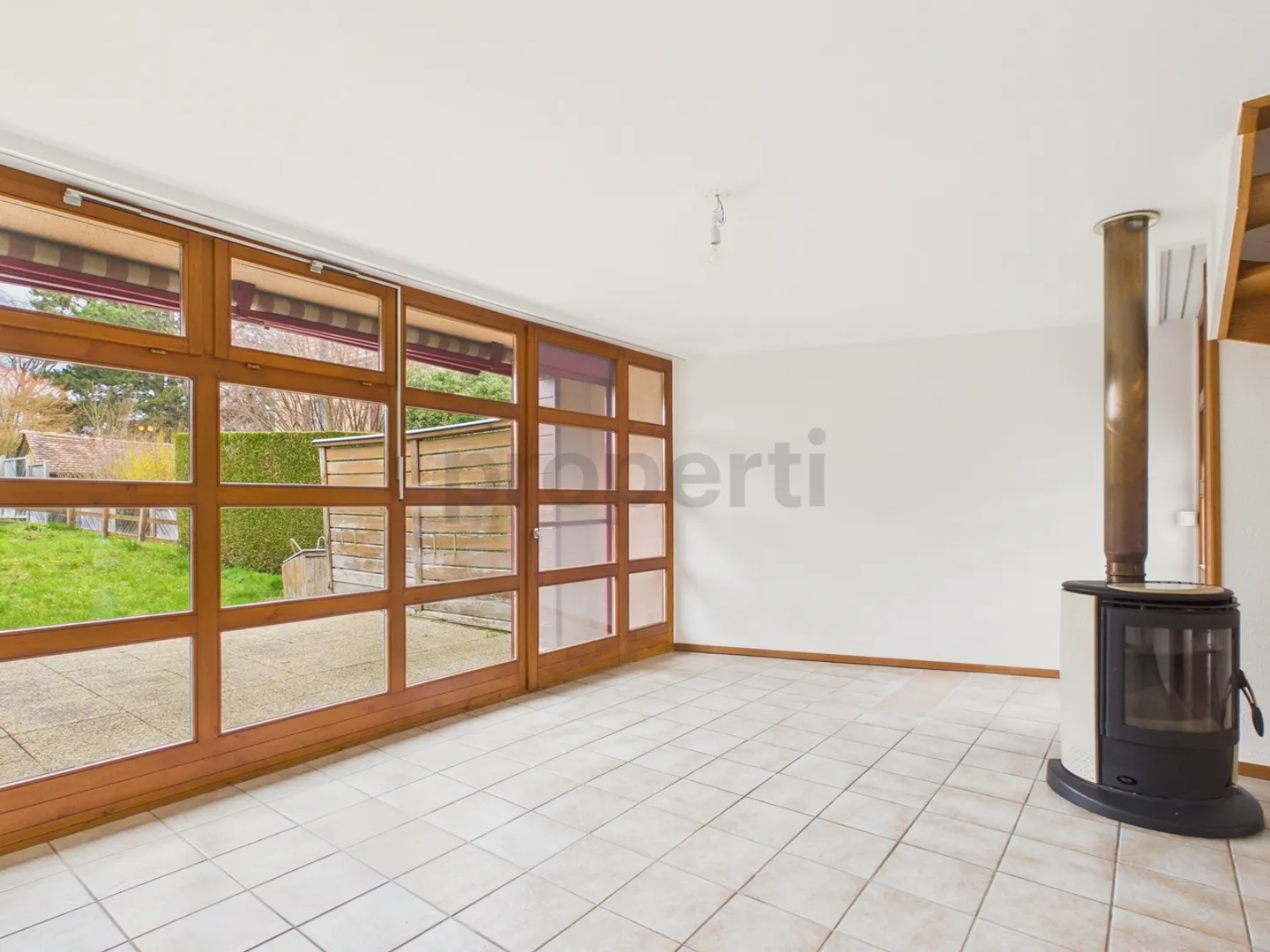 Casa familiare con giardino a 15 minuti da Losanna - Foto 2 di 13