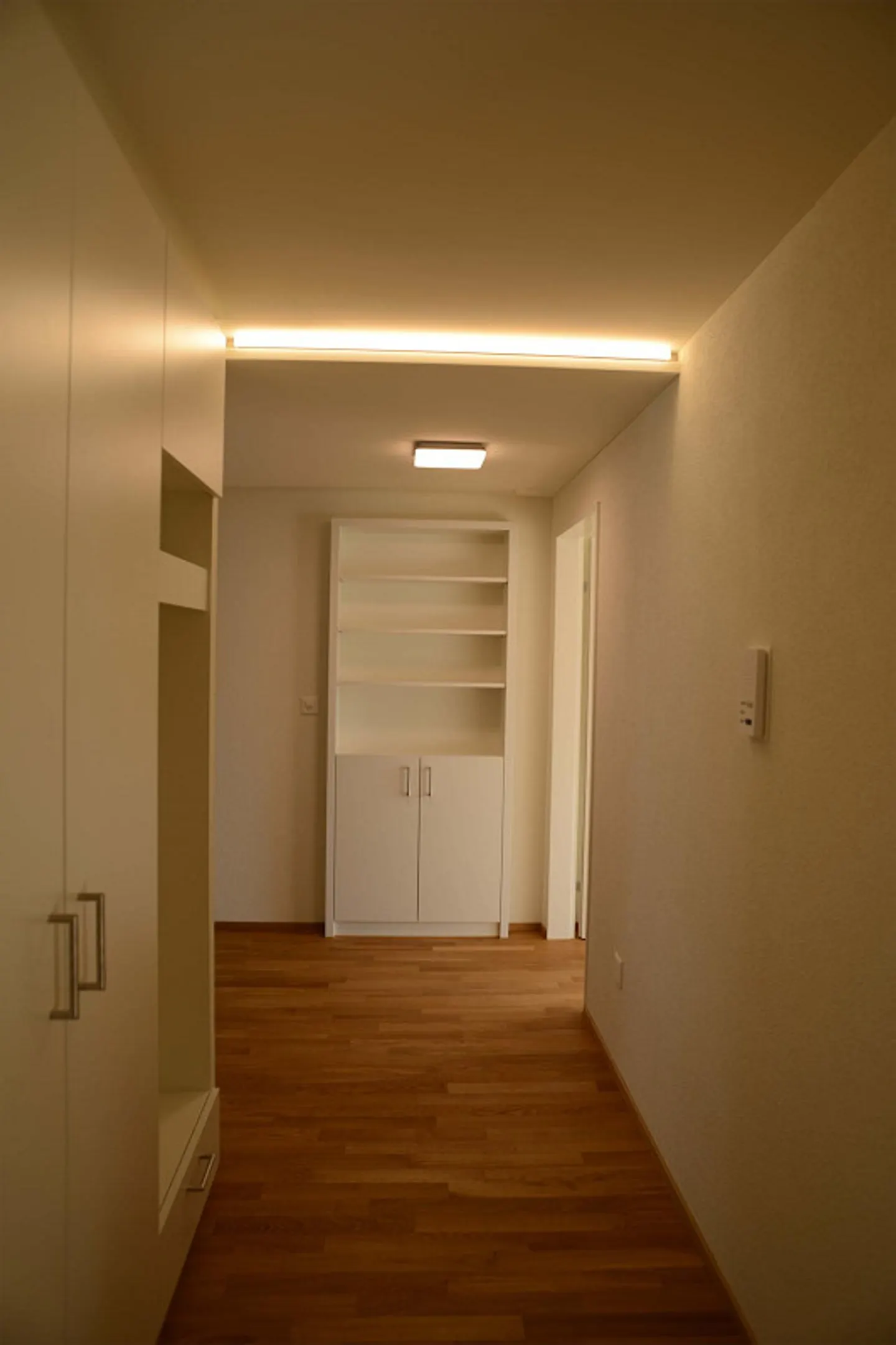 Sunny 4 1/2-room apartment - Photo 3 of 8