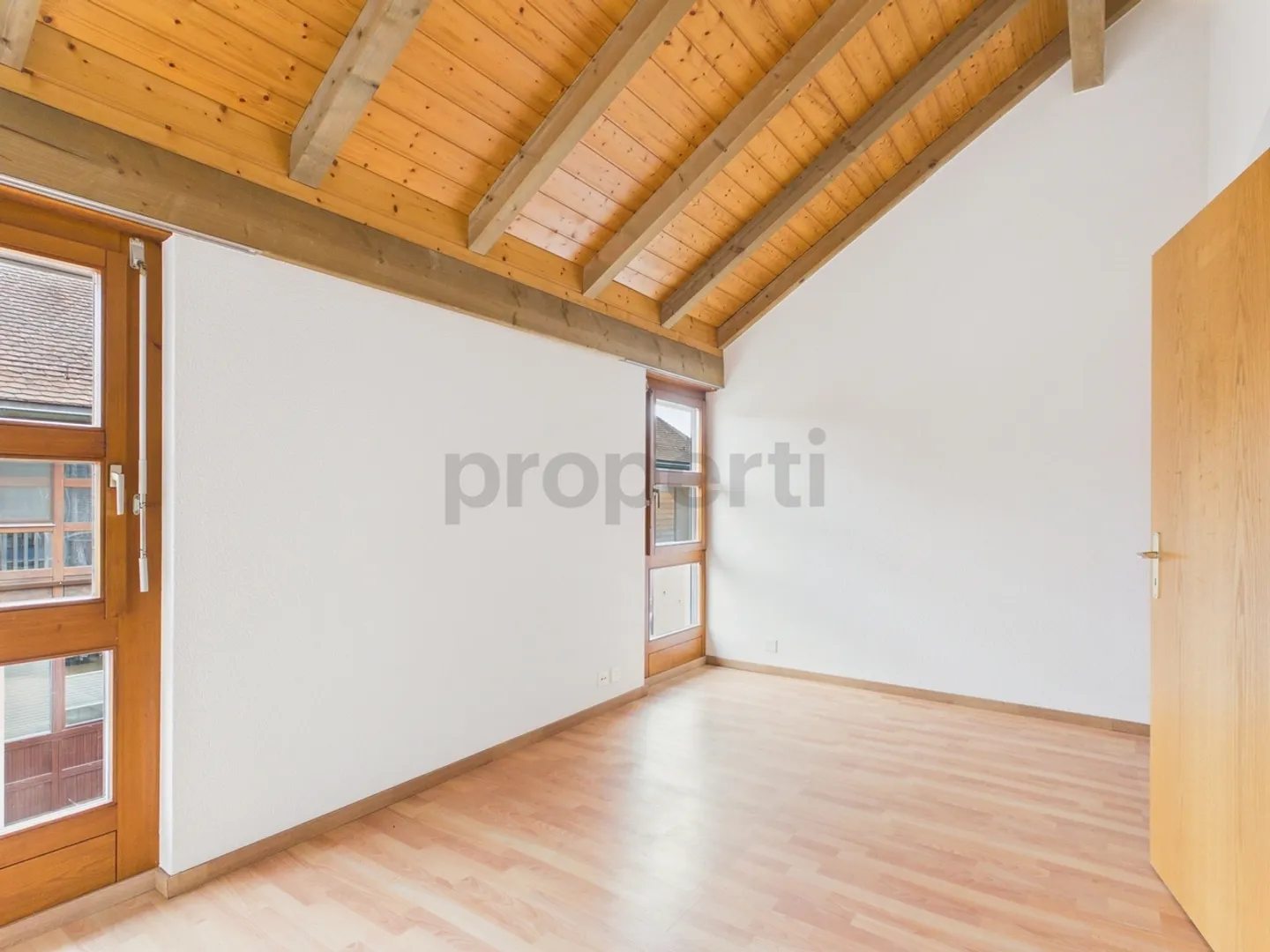 Casa familiare con giardino a 15 minuti da Losanna - Foto 7 di 13