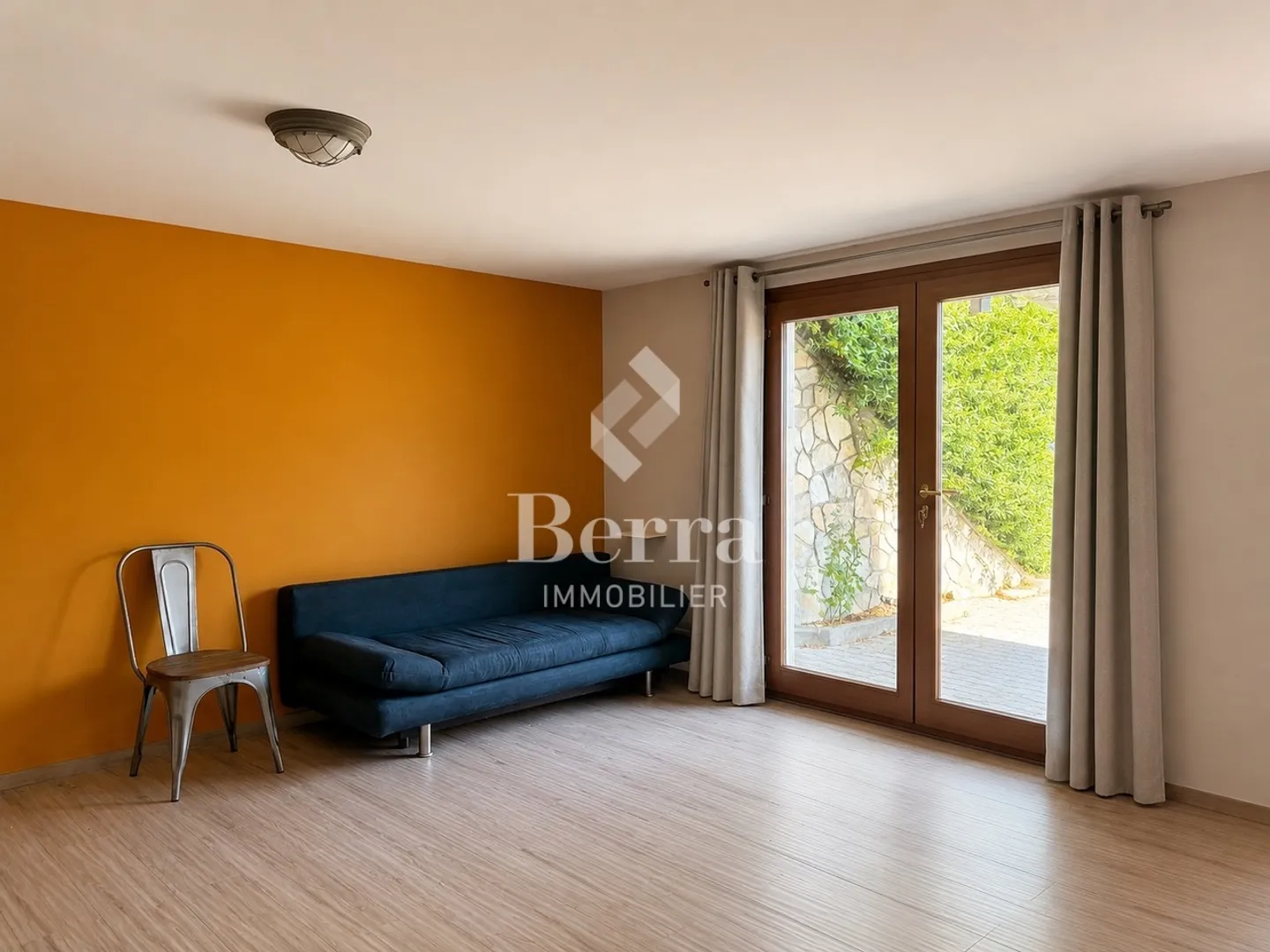 Studio with terrace and superb view of the plain! - Photo 2 of 10
