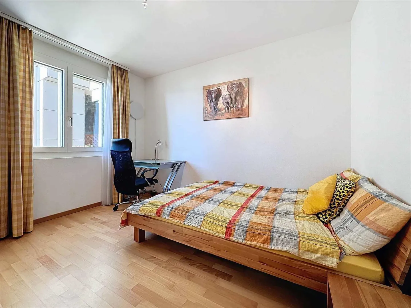Selten! 5.5-Zimmer-Wohnung mit herrlicher Aussicht auf den See - Foto 9 di 12