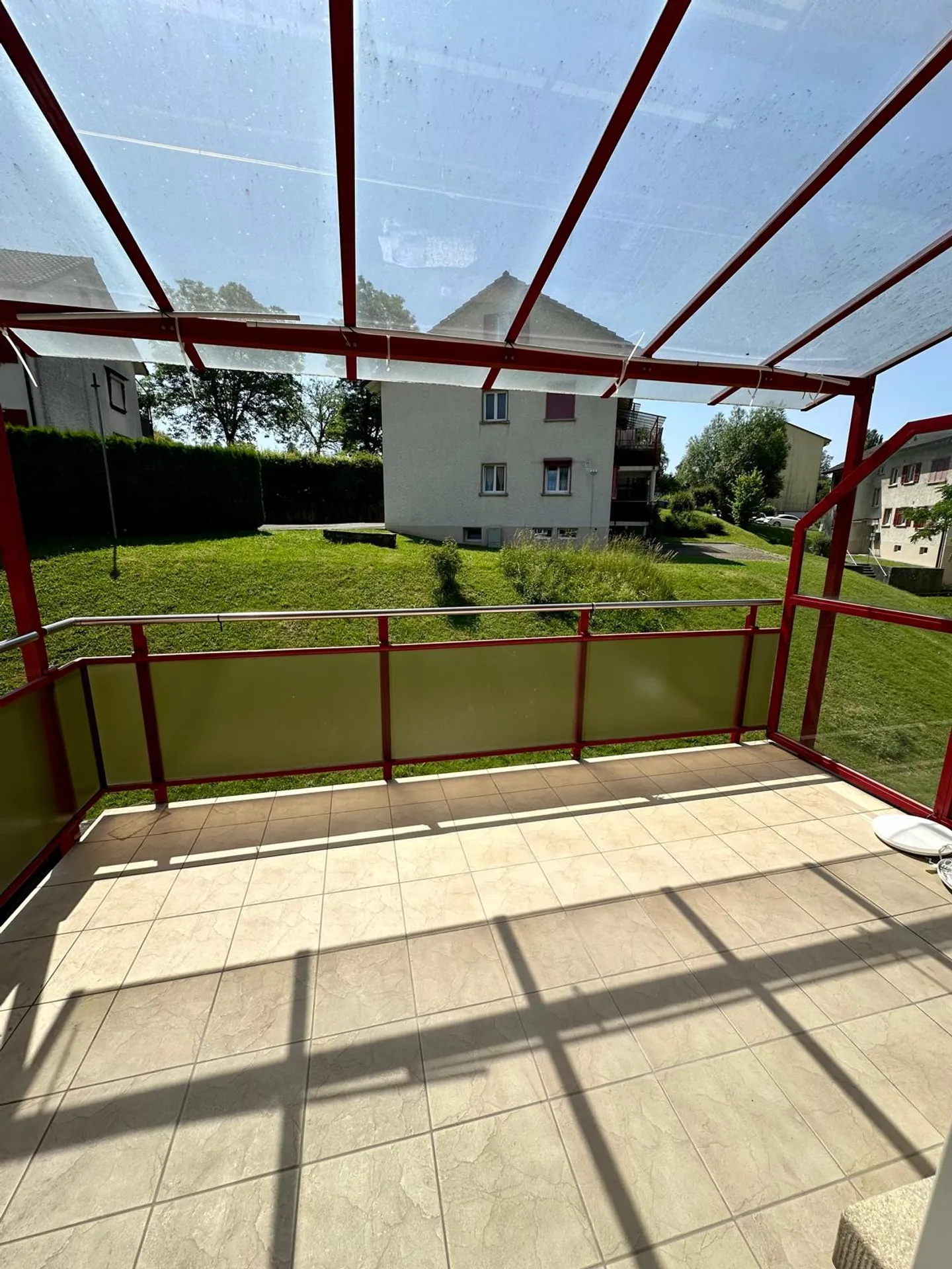 3-room apartment with attic in housing cooperative - Photo 8 of 8