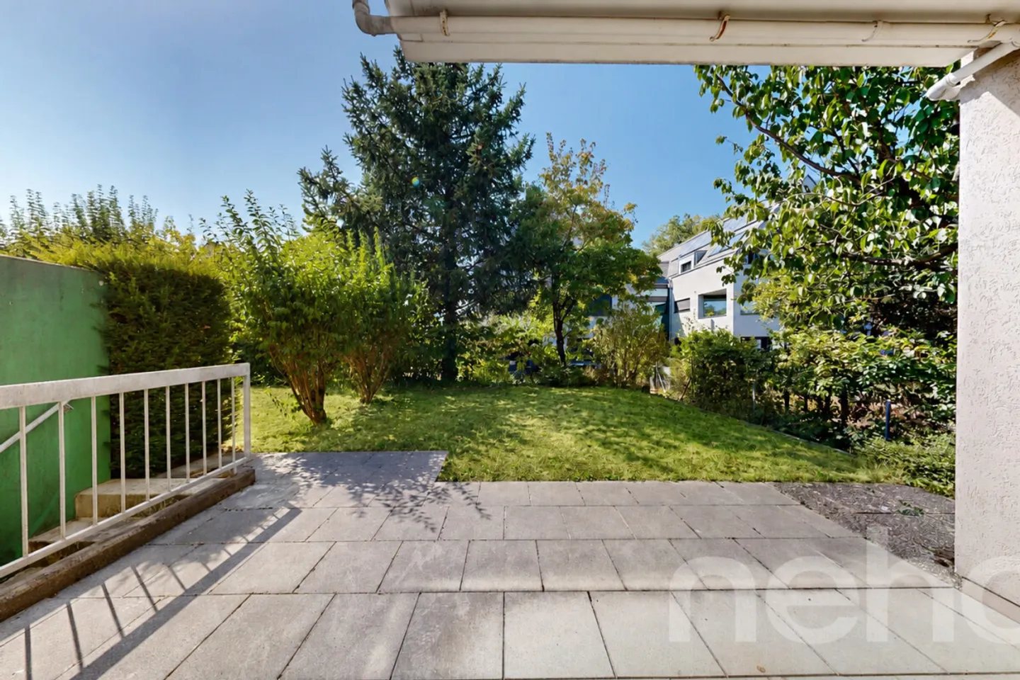 Semi-Detached House with Garden and Great Design Potential - Photo 2 of 12
