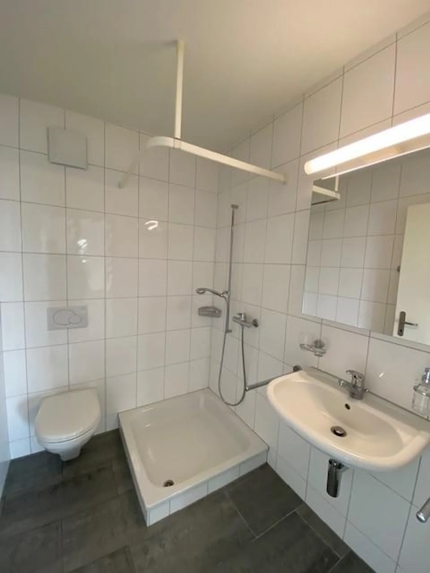 Charmante Attikawohnung zu Vermieten - Foto 9 von 12