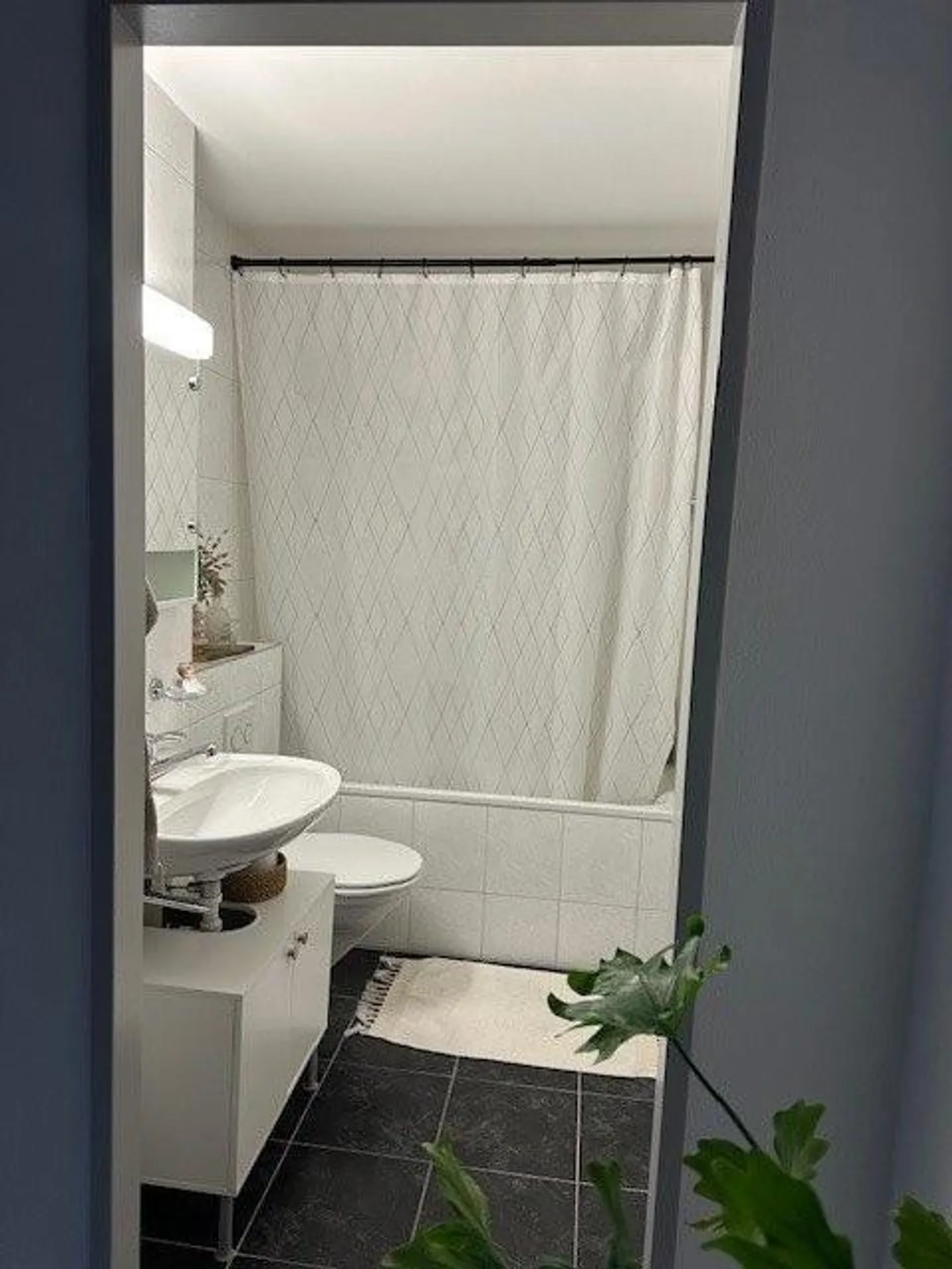 Charmante Wohnung mit Balkon - Foto 3 von 6