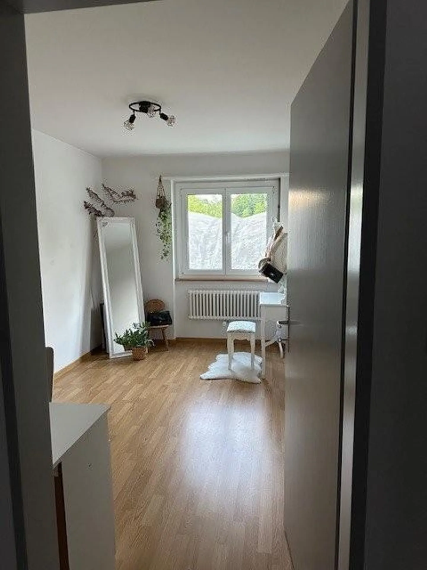 Charmante Wohnung mit Balkon - Foto 6 von 6
