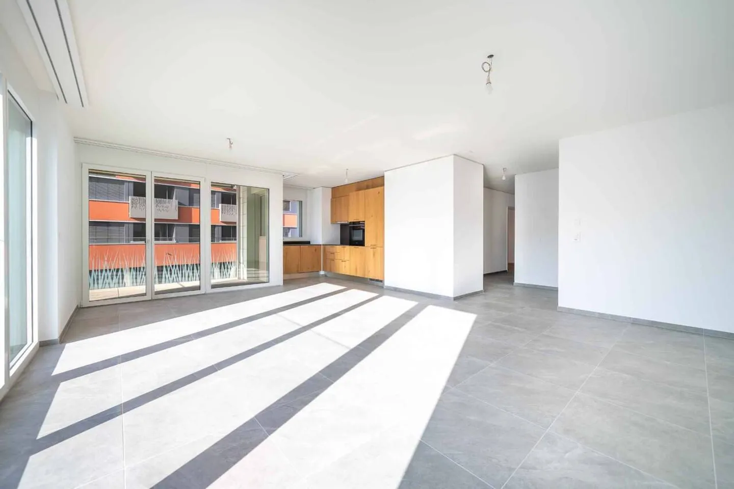 Appartamento in affitto - Foto 2 di 10