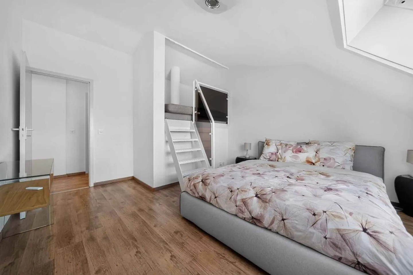 Magnifico appartamento duplex con vista panoramica sul lago - Foto 13 di 13
