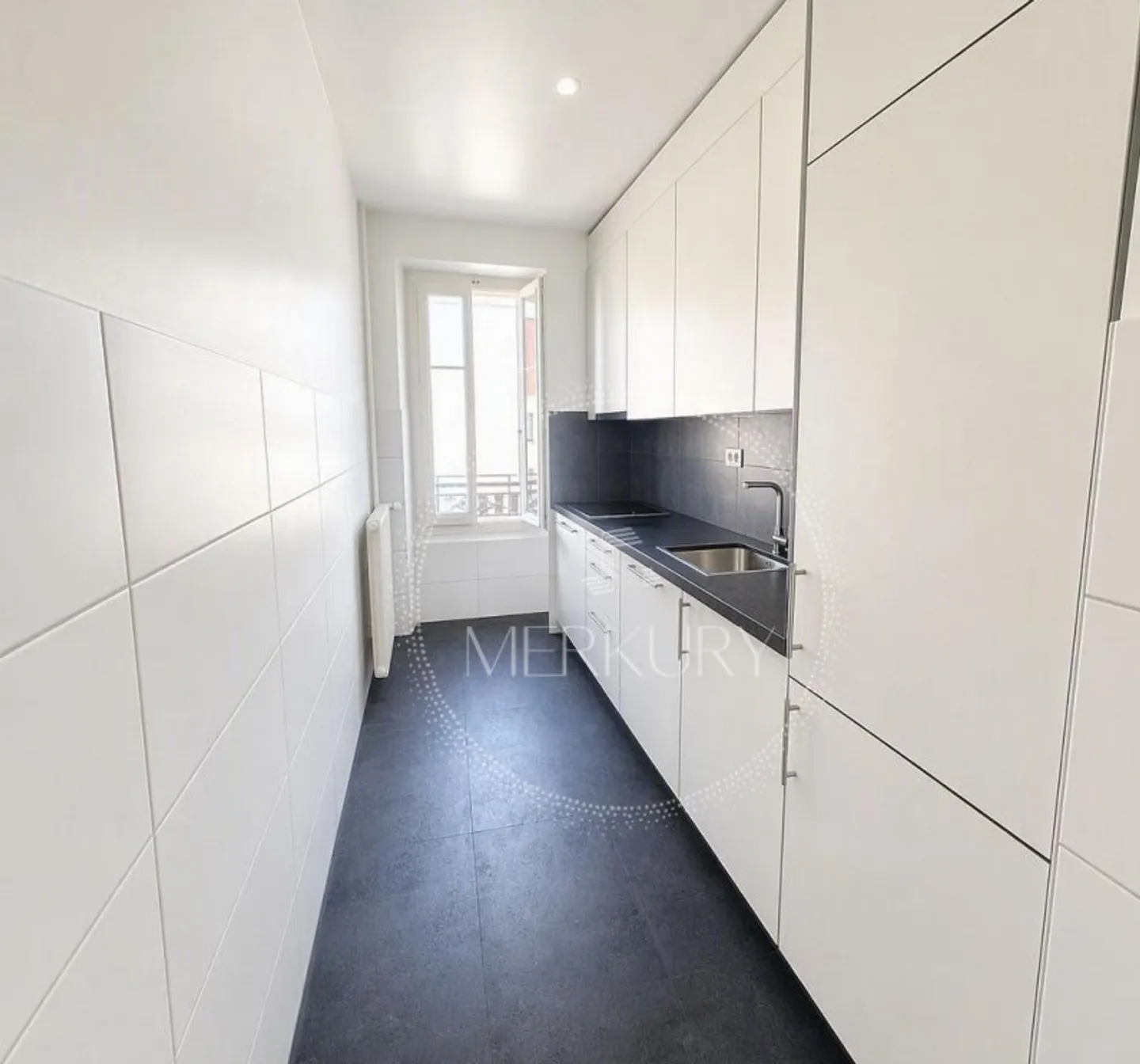 Eine 2,5-Zimmer-Wohnung zu vermieten - Nations / Grand Pré - Foto 3 von 6