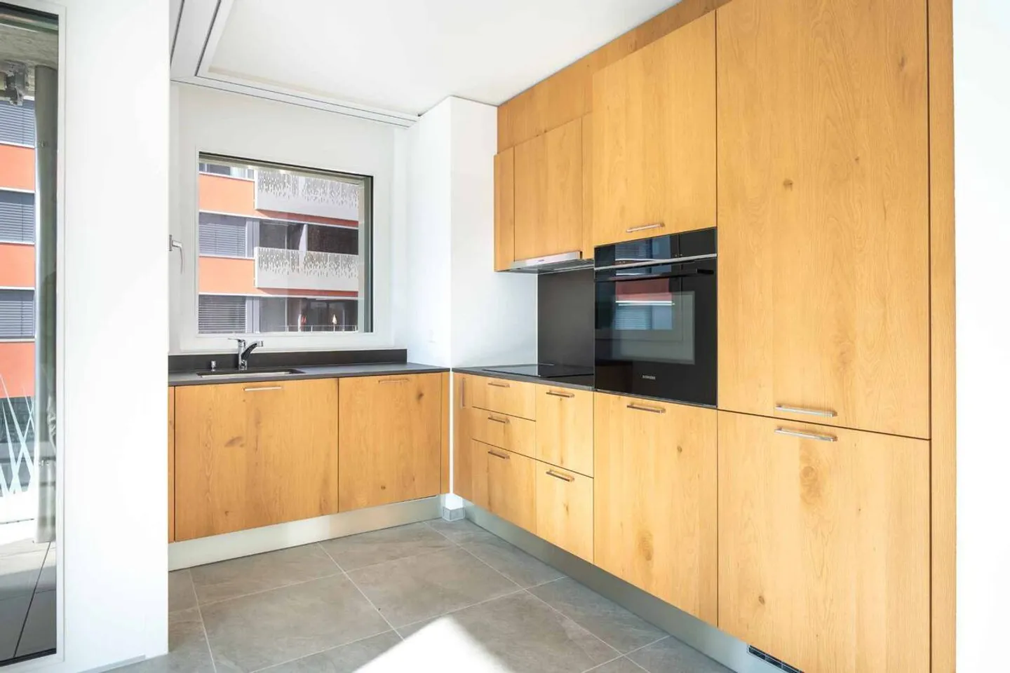 Appartamento in affitto - Foto 3 di 10