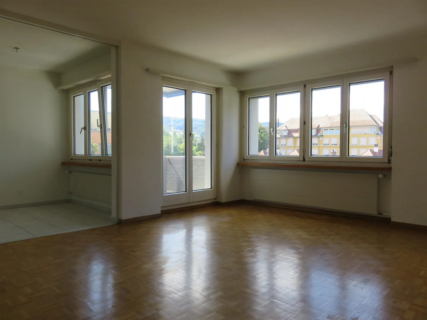 1.5-room apartment in a central location - Photo 4 of 9