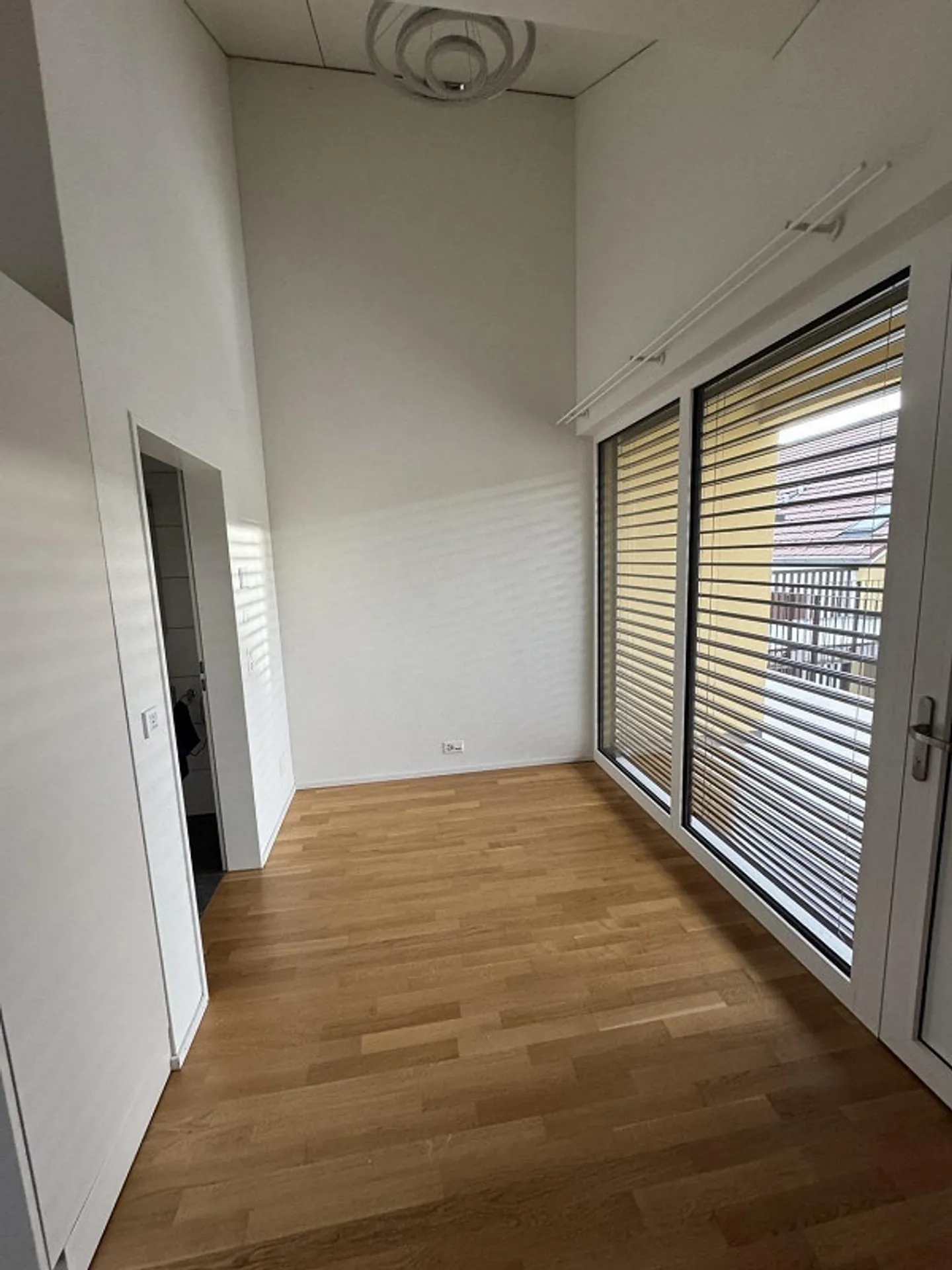 Moderne 1.5-Zimmer Dachwohnung in Boniswil – Nachmieter gesucht ab 15. Februar - Foto 4 von 6