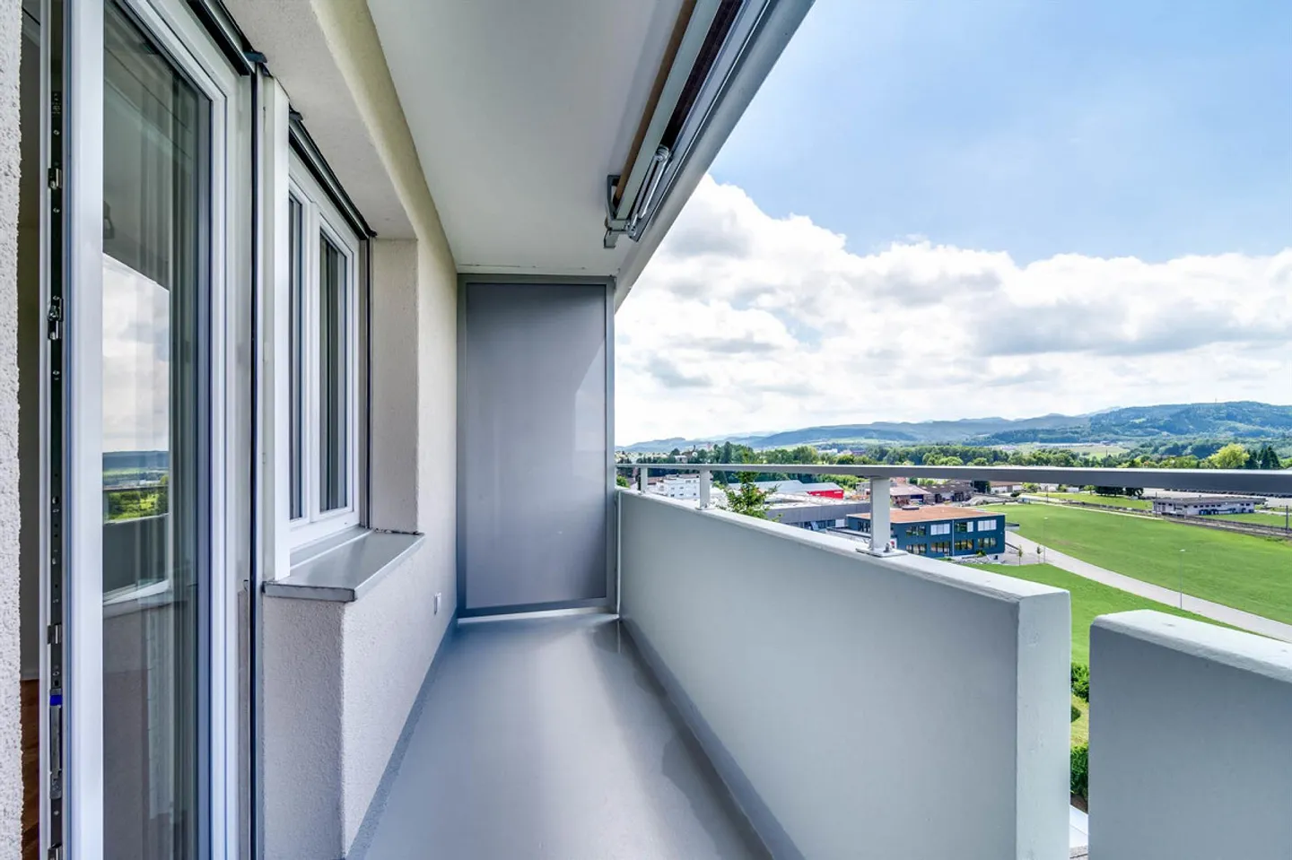 1 Room Apartment in Bronschhofen - Photo 6 of 7