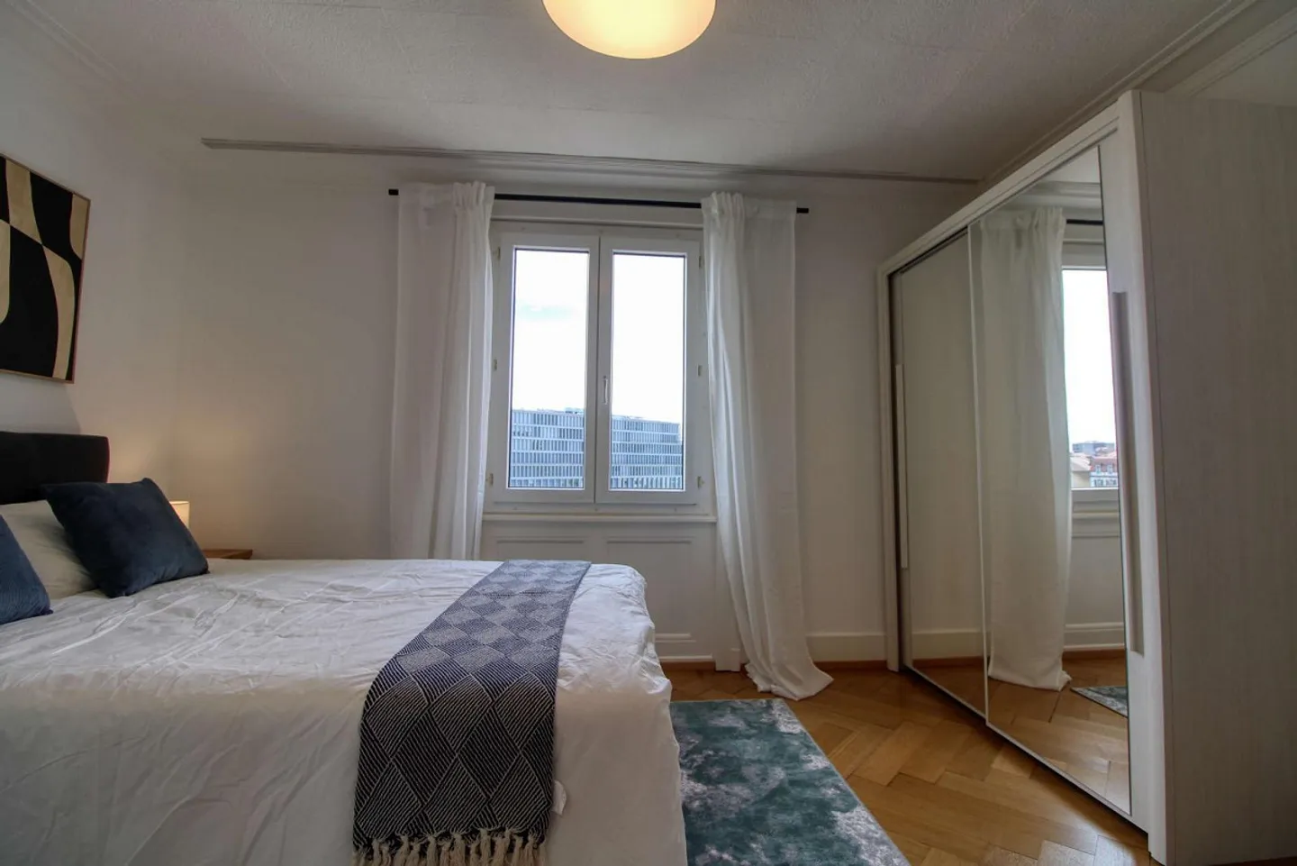 Cozy Coliving with City Links and Campus Life in Renens - Photo 2 of 11