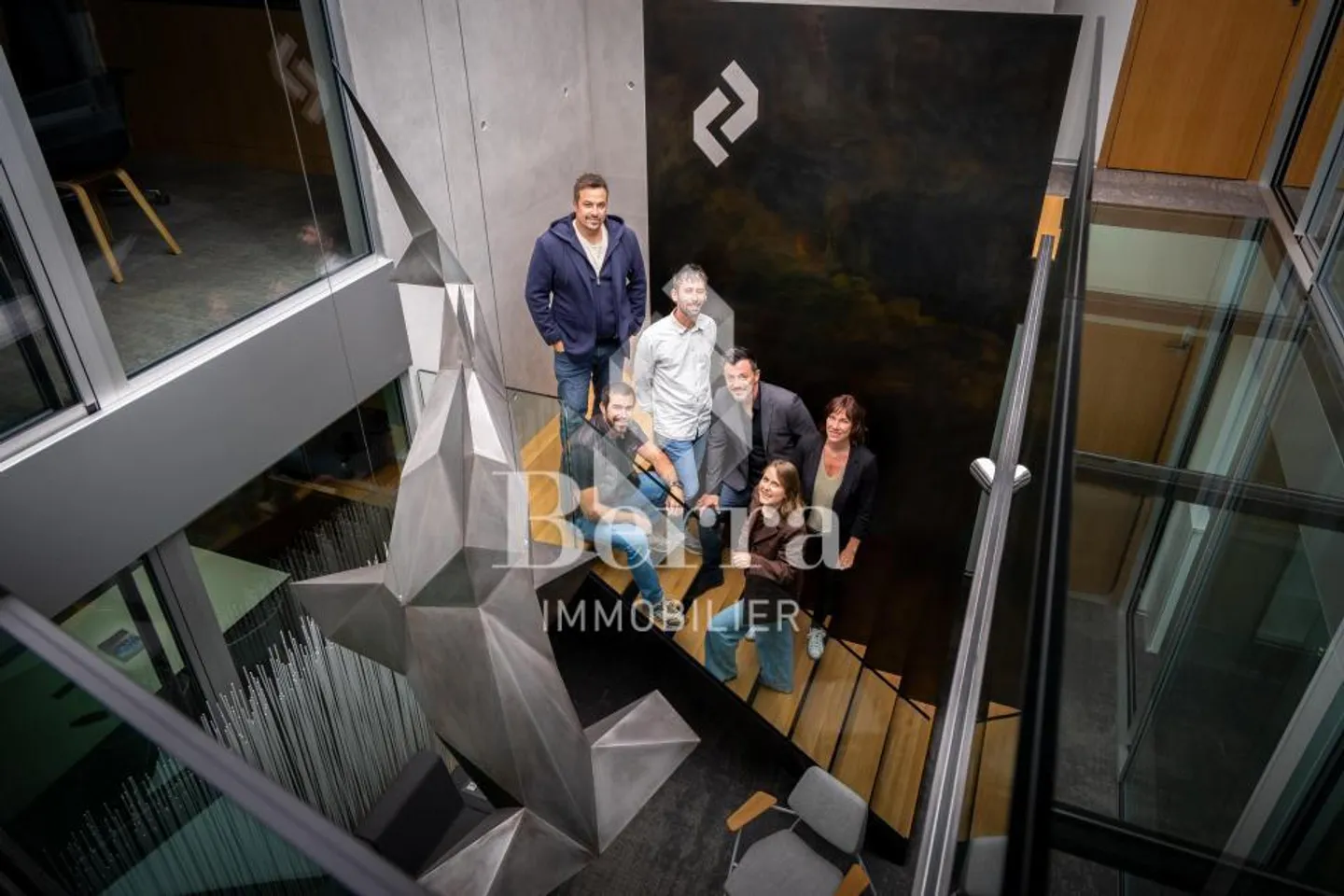 Gemischtes Gebäude in Saxon - Foto 2 von 3