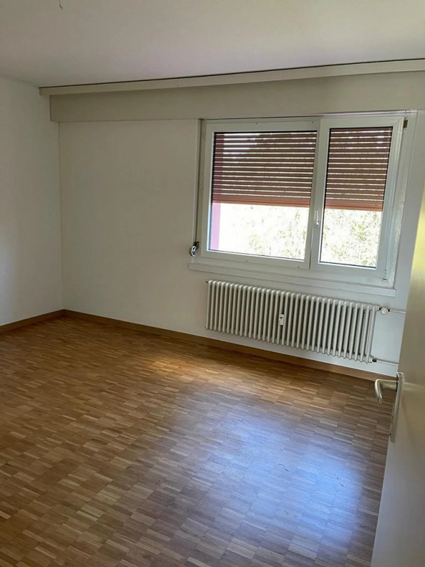 Appartement spacieux de 5,5 pièces à Benglen - Photo 3 sur 11