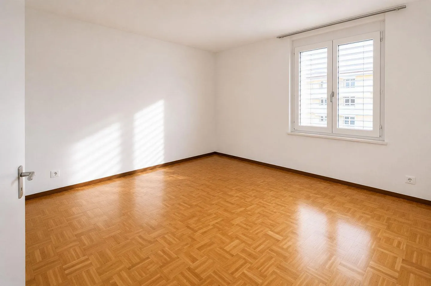 Appartement spacieux de 4,5 pièces dans un emplacement stratégique et une orientation optimale - Photo 6 sur 7