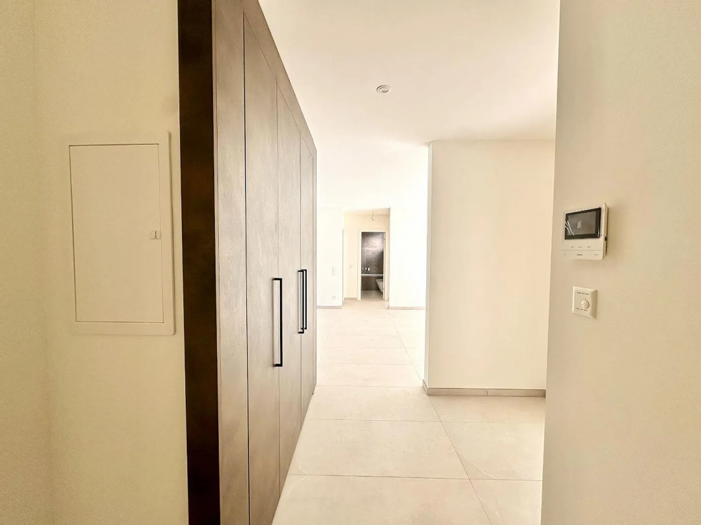 New Residential Project in Avegno: Natural Elegance in the Maggiatal - Photo 2 of 13