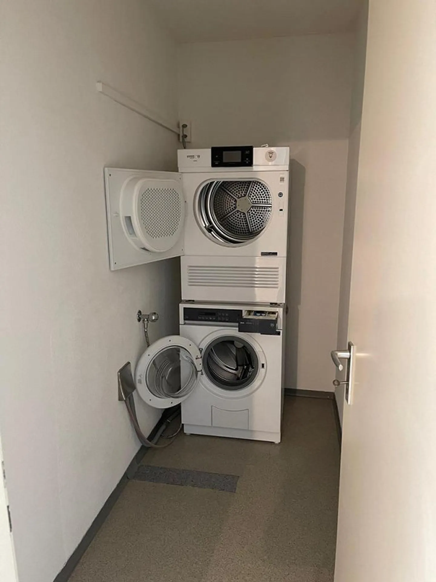 Appartement spacieux de 5,5 pièces à Benglen - Photo 10 sur 11