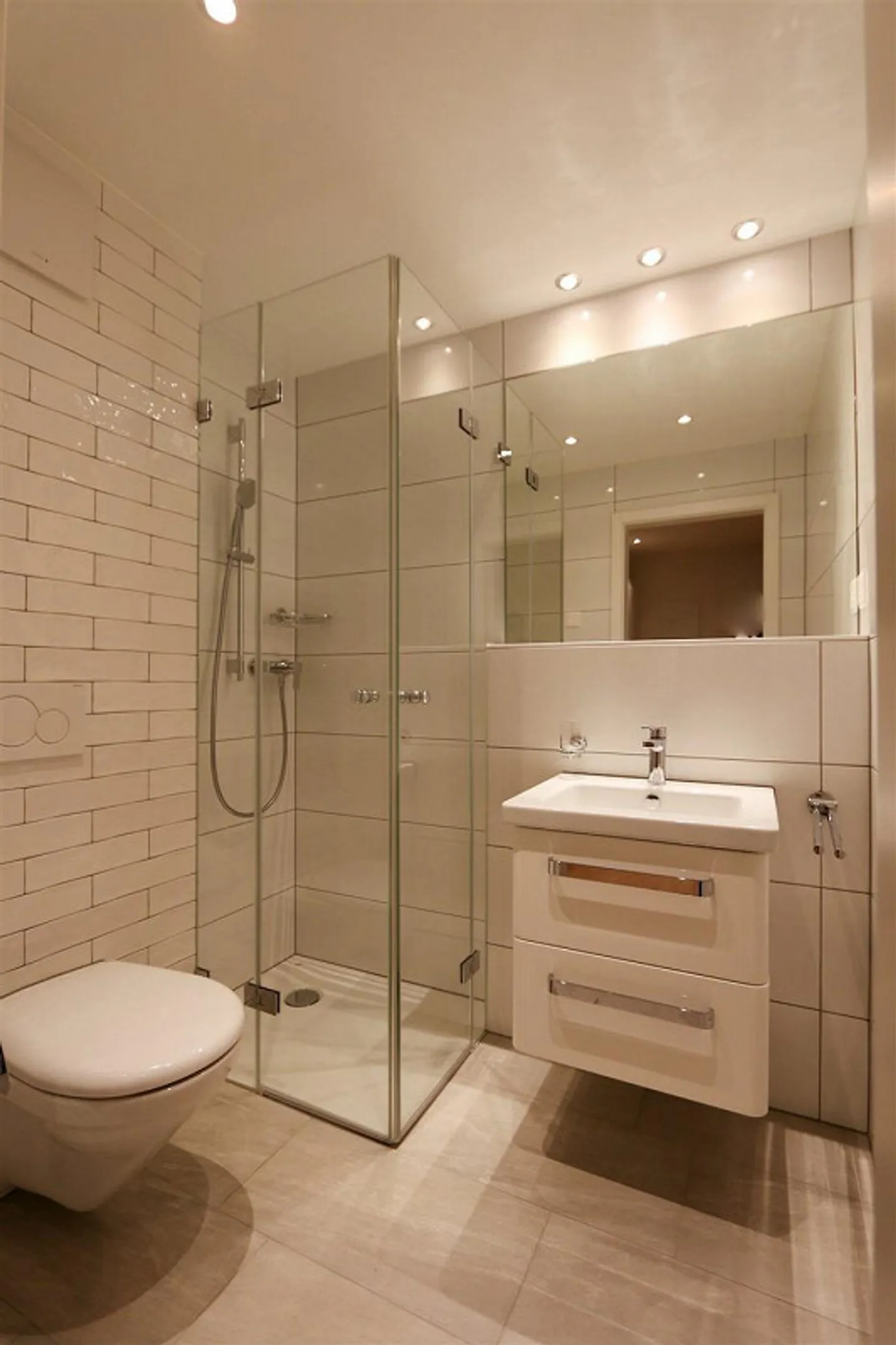 Charmante Wohnung mit Modernem Flair - Foto 2 von 4