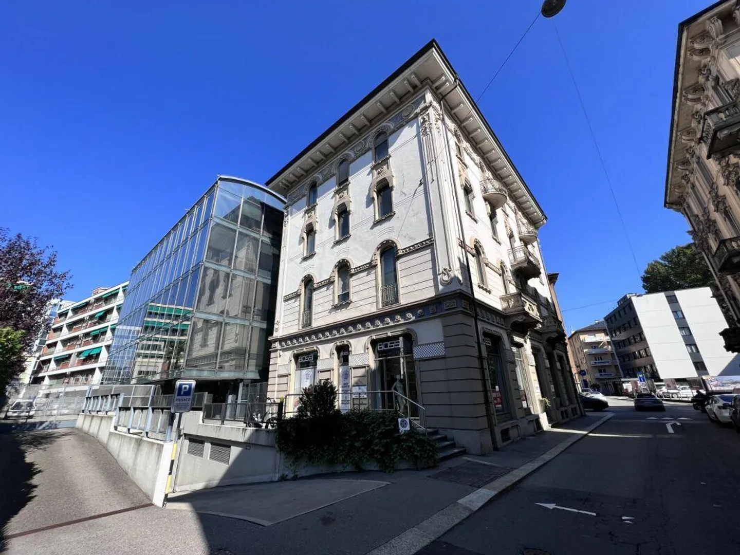 Open Space in the Center of Lugano - Photo 1 of 5