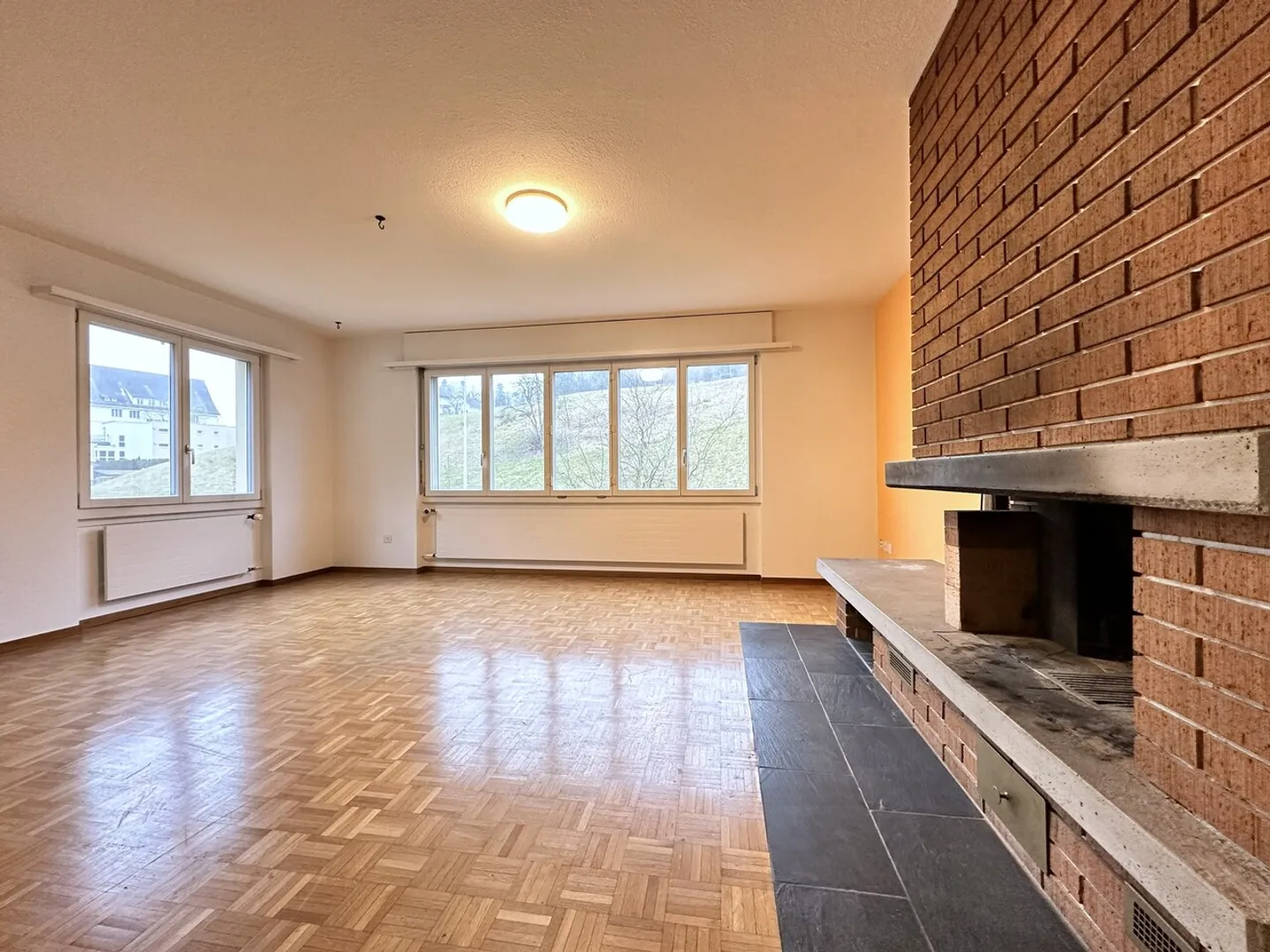 Casa unifamiliare indipendente con possibilità di utilizzo versatile - Foto 9 di 11