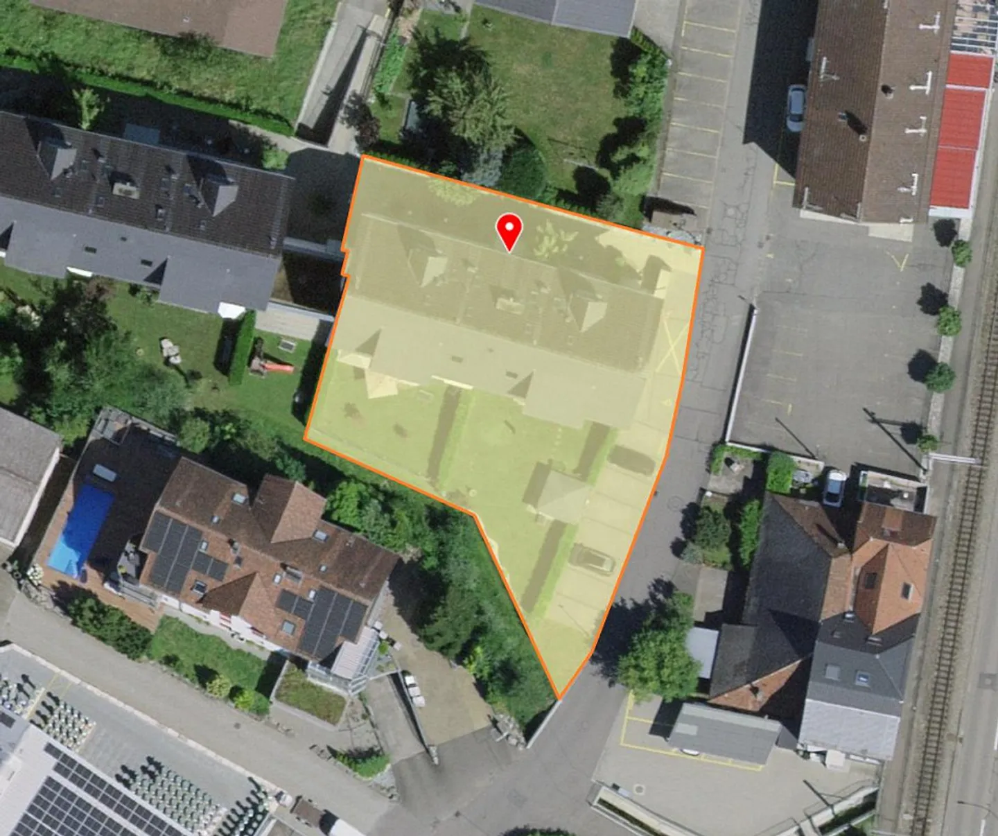 Penthouse spacieux de 5,5 pièces dans un emplacement calme de Hirschthal - Photo 3 sur 13