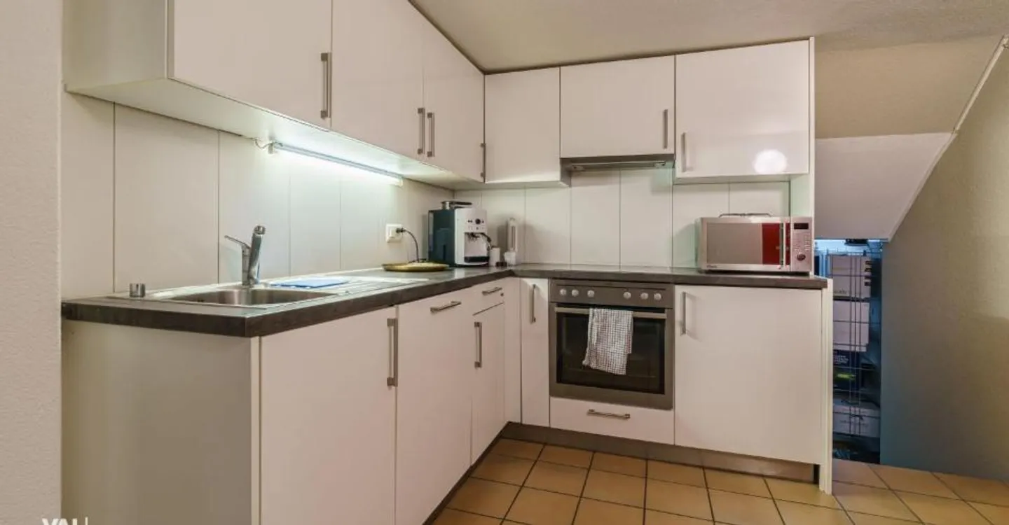 Renovated MFH with many usage possibilities and historic flair - Photo 3 of 12