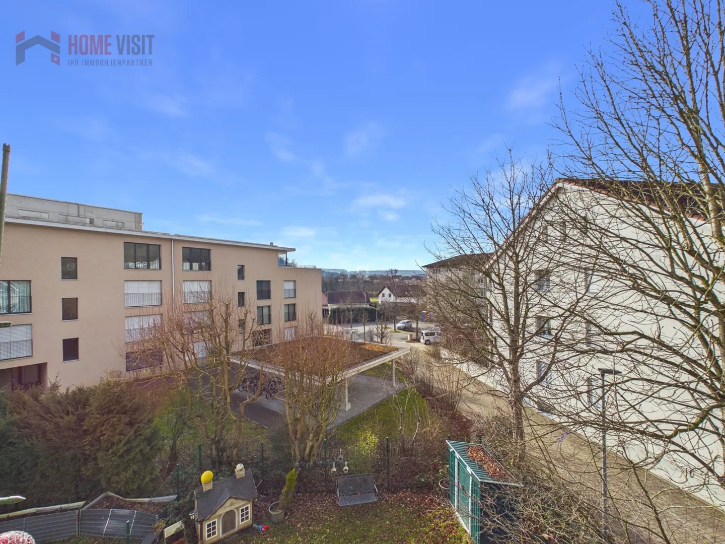 Appartamento 4.5 stanze con balcone e stanza hobby in posizione tranquilla - Foto 14 di 18